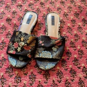 Floral Embroidered Women's Slide Sandals